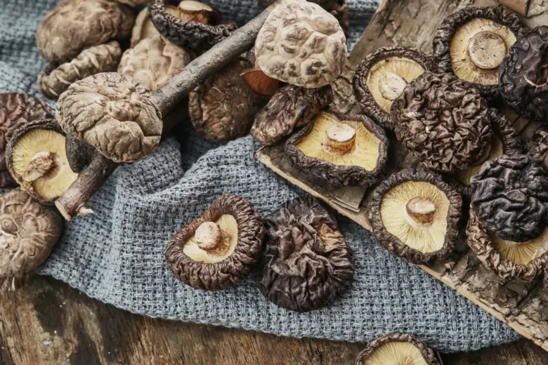 Dried shiitake mushrooms