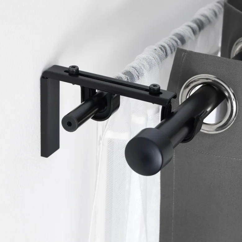 Curtain rod bracket system